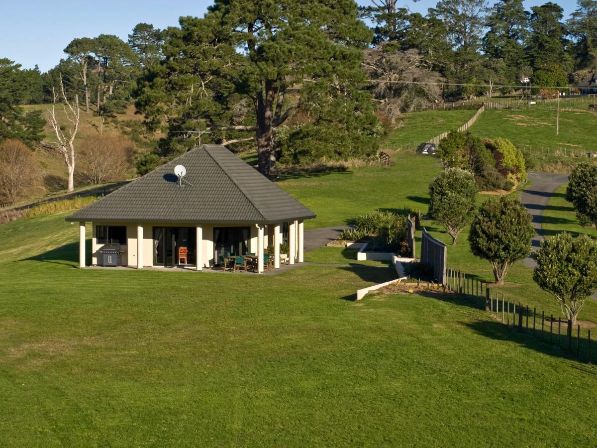Okura River Vacations Vila Auckland Exterior foto