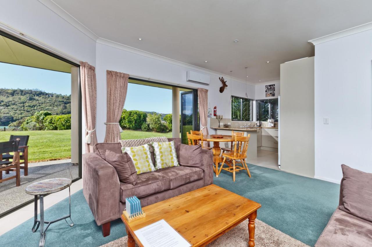 Okura River Vacations Vila Auckland Exterior foto