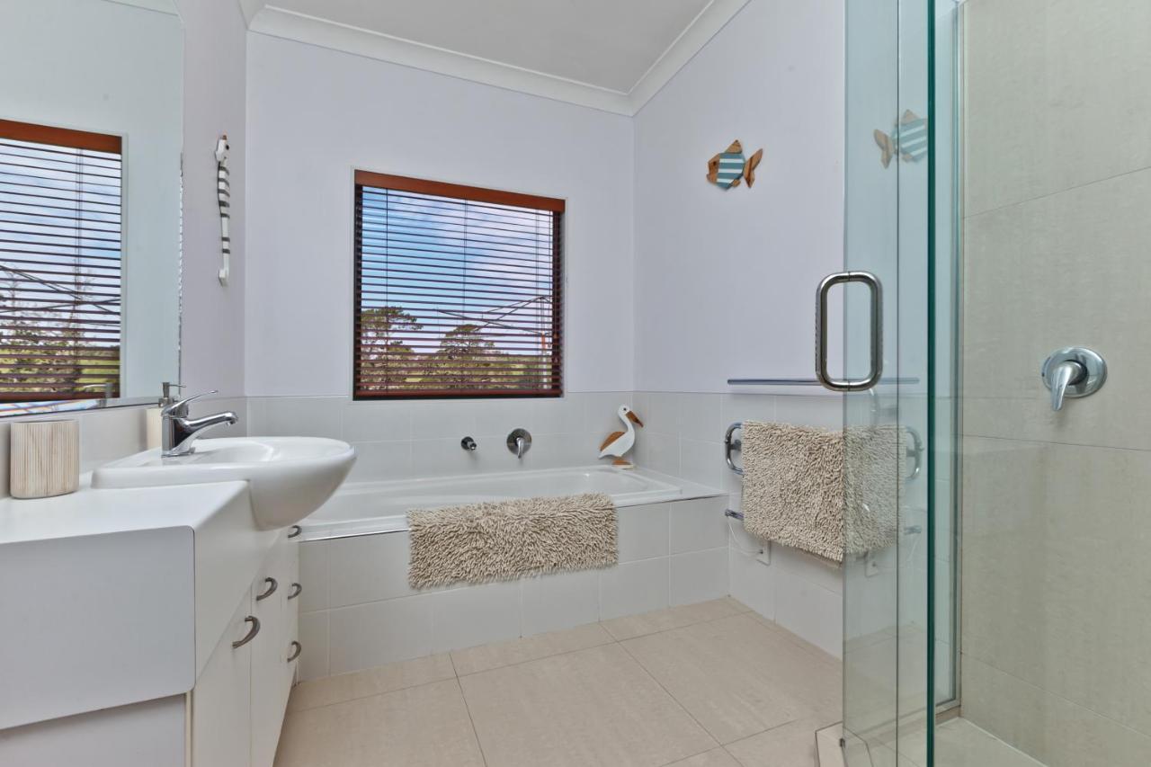 Okura River Vacations Vila Auckland Exterior foto